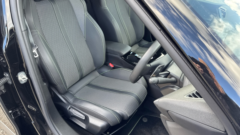 Peugeot 2008 1.2 Hybrid 145 GT 5dr e-DSC6 Petrol Estate